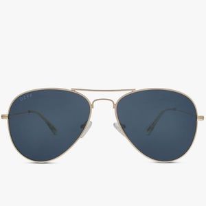Brand New DIFF aviator sunglasses 😎